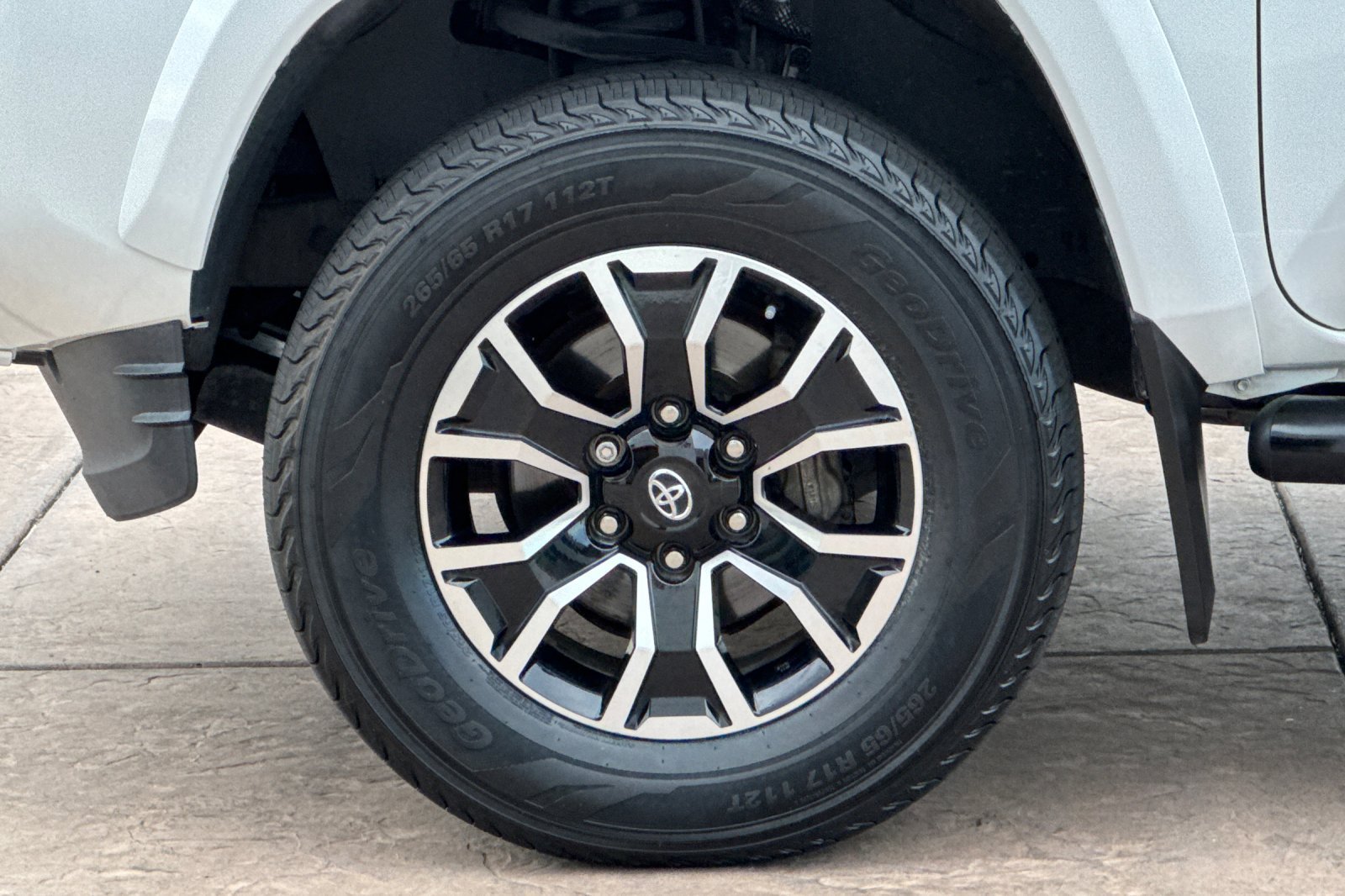 Certified 2021 Toyota Tacoma TRD Sport w/ Technology Package AWD/4WD image 34