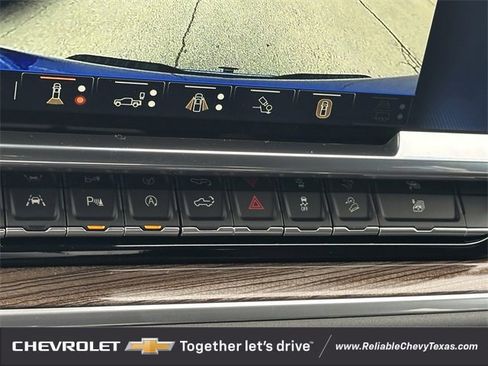 New 2025 Chevrolet Silverado 1500 RST image 19