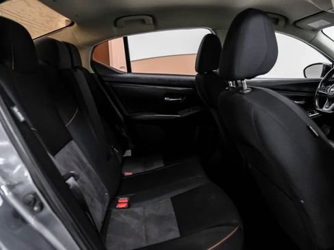 Used 2020 Nissan Sentra SR w/ Lighting Package image 36