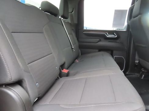 Used 2025 Chevrolet Silverado 2500 LT w/ Convenience Package AWD/4WD image 39