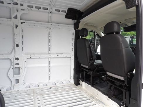 Used 2025 RAM ProMaster 3500 w/ Convenience Group FWD image 27