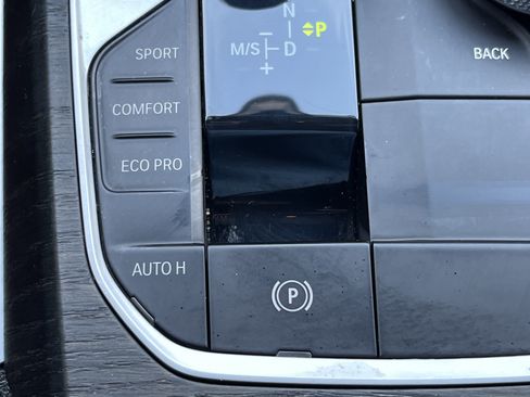 Used 2022 BMW 430i Coupe w/ Convenience Package image 8