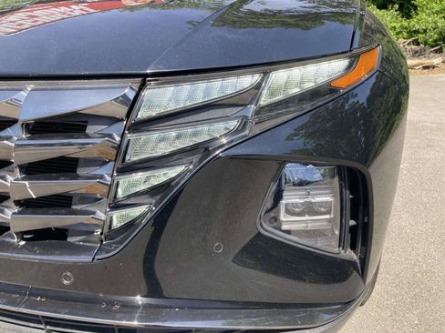 Used 2022 Hyundai Tucson Limited image 11