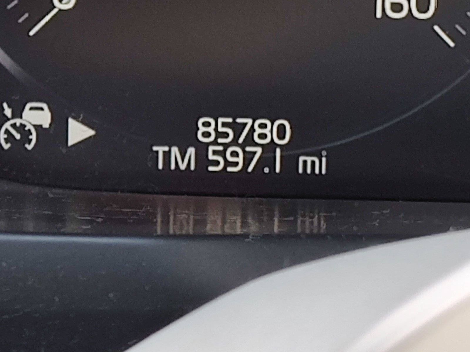Used 2018 Volvo XC90 T6 Momentum w/ Convenience Package AWD/4WD image 31