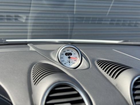 Certified 2025 Porsche 718 Boxster GTS image 19