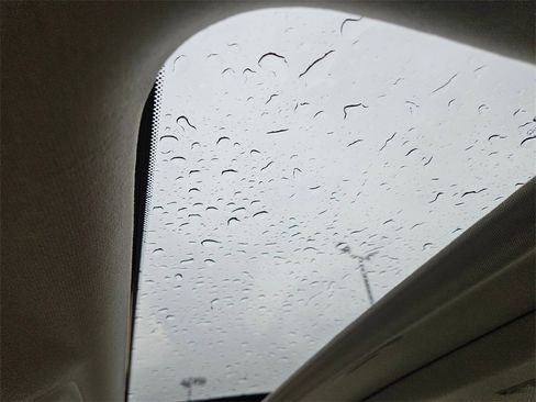 Used 2025 MAZDA MAZDA3 s image 23