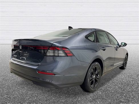 New 2025 Honda Accord SE image 6