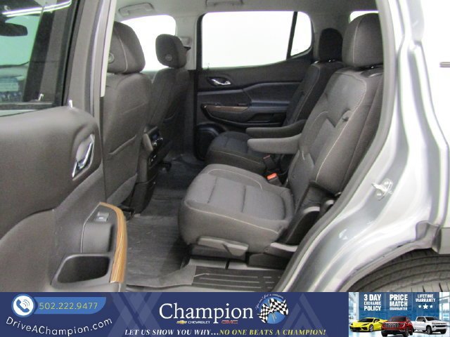 Certified 2023 GMC Acadia SLE w/ Driver Convenience Package FWD image 15