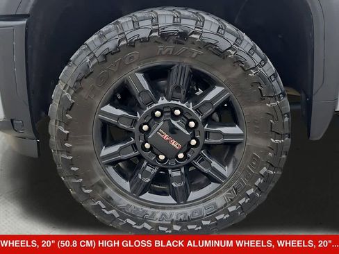 Used 2024 GMC Sierra 2500 AT4 w/ AT4 Premium Plus Package AWD/4WD image 14