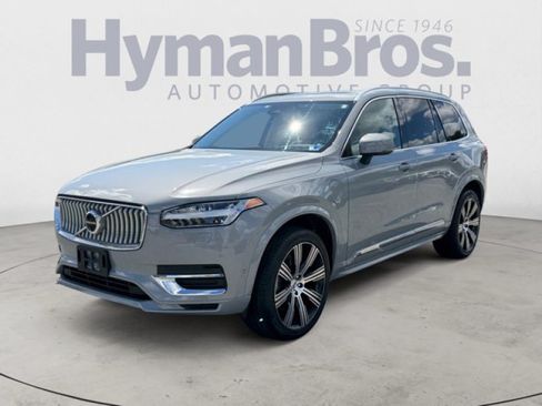Used 2024 Volvo XC90 T8 Ultimate w/ Protection Package Premier AWD/4WD image 7