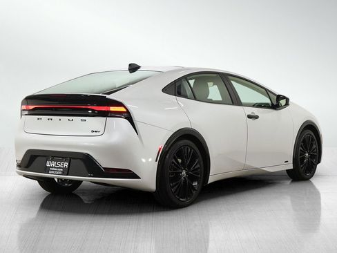 Used 2026 Toyota Prius AWD image 5