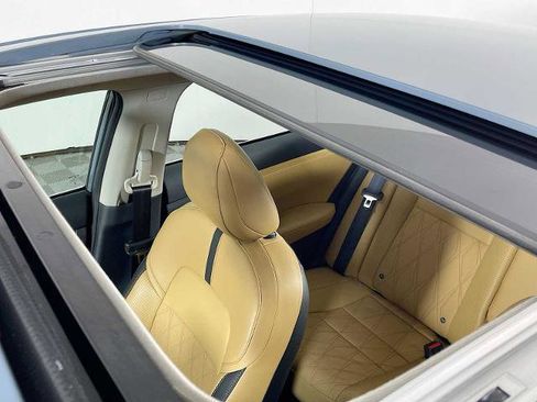 Certified 2024 Nissan Sentra SV w/ SV Premium Package image 19