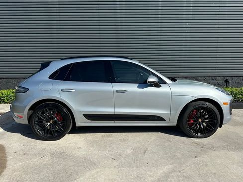 Certified 2023 Porsche Macan GTS image 10