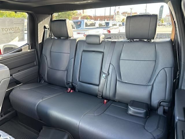 New 2026 Toyota Tundra Platinum w/ TRD Off-Road Package AWD/4WD image 23