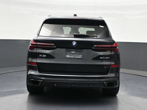 Used 2024 BMW X5 sDrive40i w/ M Sport Package image 4
