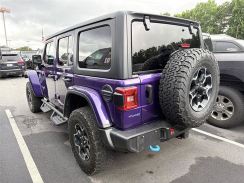 Used 2023 Jeep Wrangler Unlimited Rubicon 4xe w/ Cold Weather Group AWD/4WD image 6