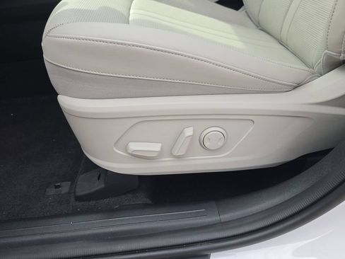 New 2026 Kia Sorento S FWD image 20
