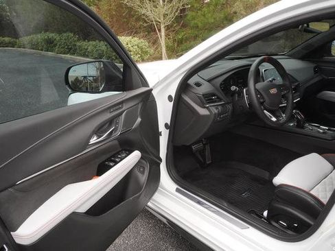 Used 2024 Cadillac CT4 V Blackwing w/ Carbon Fiber 1 Package image 11