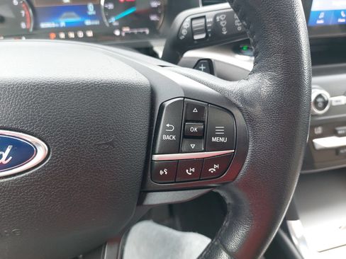 Used 2020 Ford Explorer XLT w/ Equipment Group 202A RWD image 19