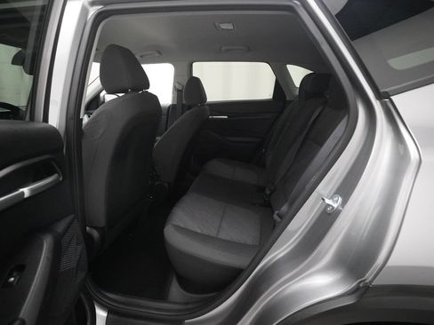 Used 2024 Kia Seltos LX AWD/4WD image 15