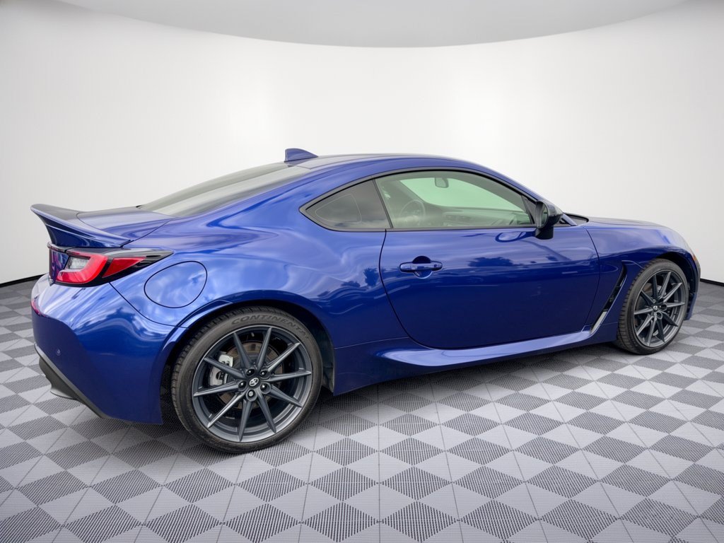 Used 2023 Toyota GR86 Premium w/ ALL Weather Mat Package (TMS) RWD image 9
