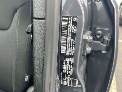 Used 2023 Jeep Renegade Latitude image 24