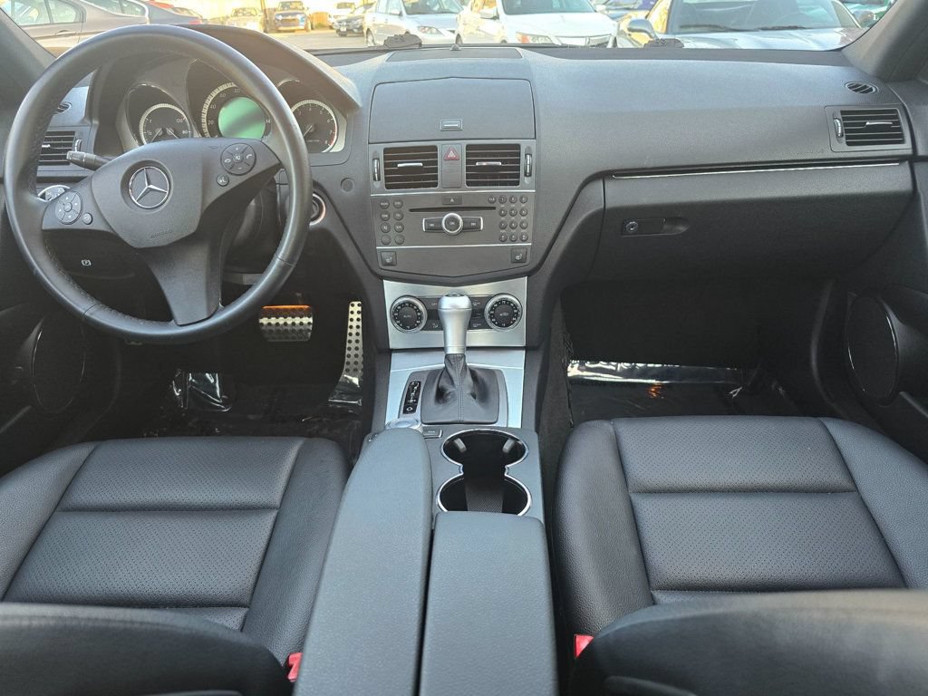 Used 2011 Mercedes-Benz C 300 4MATIC Sedan image 16