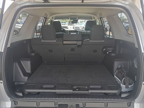Used 2022 Toyota 4Runner SR5 RWD image 34