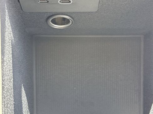 New 2026 Volvo XC90 B6 Ultra w/ Lounge Package image 33