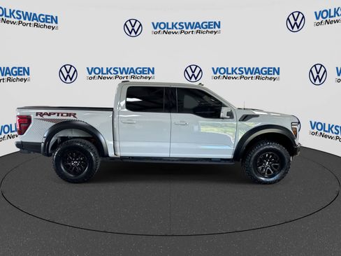 Used 2024 Ford F150 Raptor AWD/4WD image 15