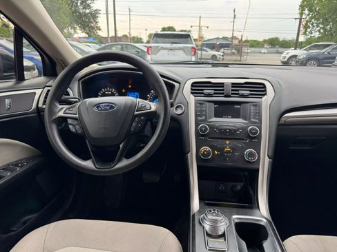 Used 2017 Ford Fusion S image 13