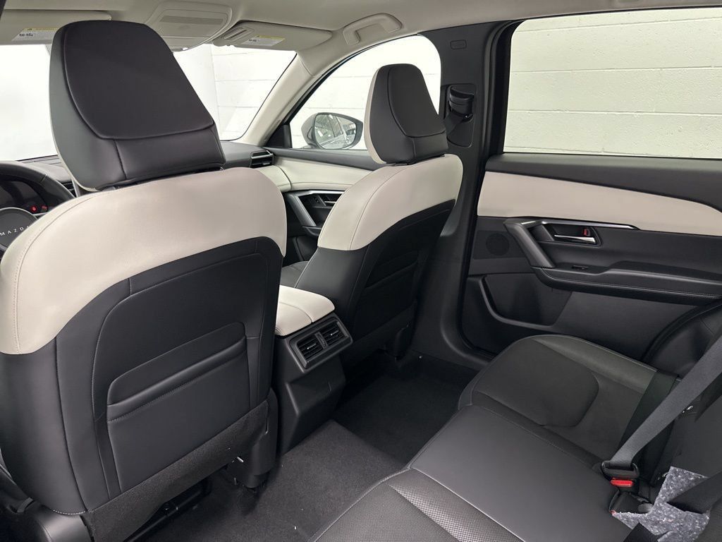 New 2026 MAZDA CX-5 Preferred AWD/4WD image 16