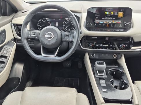 Used 2023 Nissan Rogue SL w/ SL Premium Package FWD image 13