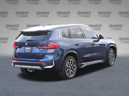 Certified 2025 BMW X1 xDrive28i w/ Convenience Package image 10