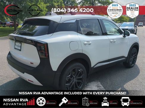 New 2025 Nissan Kicks SR image 5