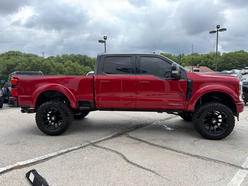 Used 2024 Ford F250 Lariat w/ Lariat Ultimate Package AWD/4WD image 8