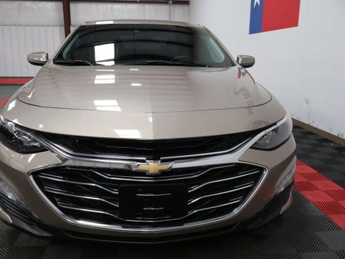 Used 2023 Chevrolet Malibu LT w/ Driver Confidence Package FWD image 17