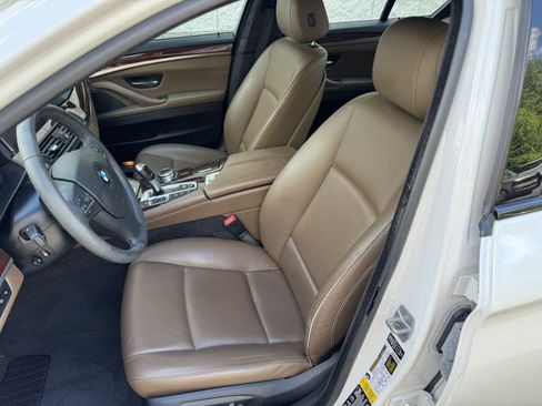 Used 2014 BMW 535i xDrive Sedan AWD/4WD image 7