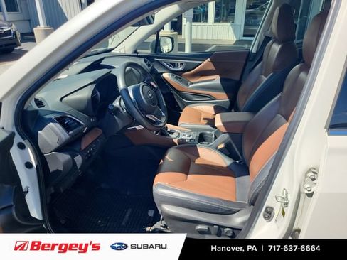 Certified 2023 Subaru Forester Touring AWD/4WD image 9