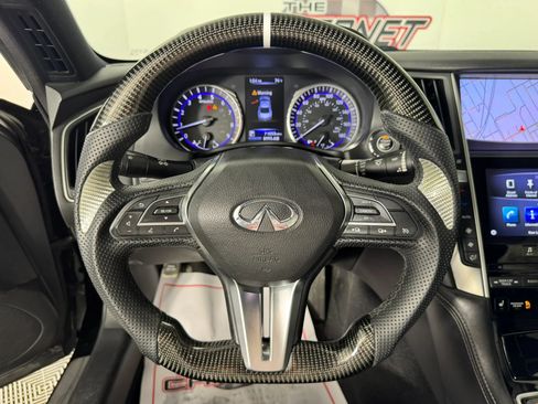 Used 2018 INFINITI Q60 3.0t Luxe w/ Sensory Package 3.0T Luxe AWD/4WD image 12