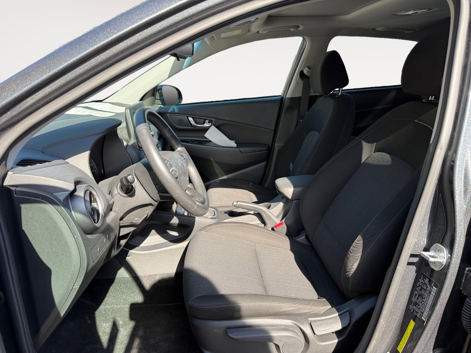 Used 2022 Hyundai Kona SEL w/ Convenience Package FWD image 10
