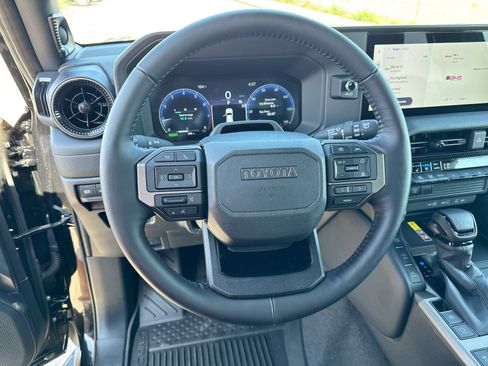 Used 2027 Toyota Land Cruiser w/ Premium Package AWD/4WD image 14