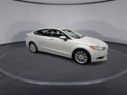Used 2017 Ford Fusion SE w/ Fusion SE Technology Package