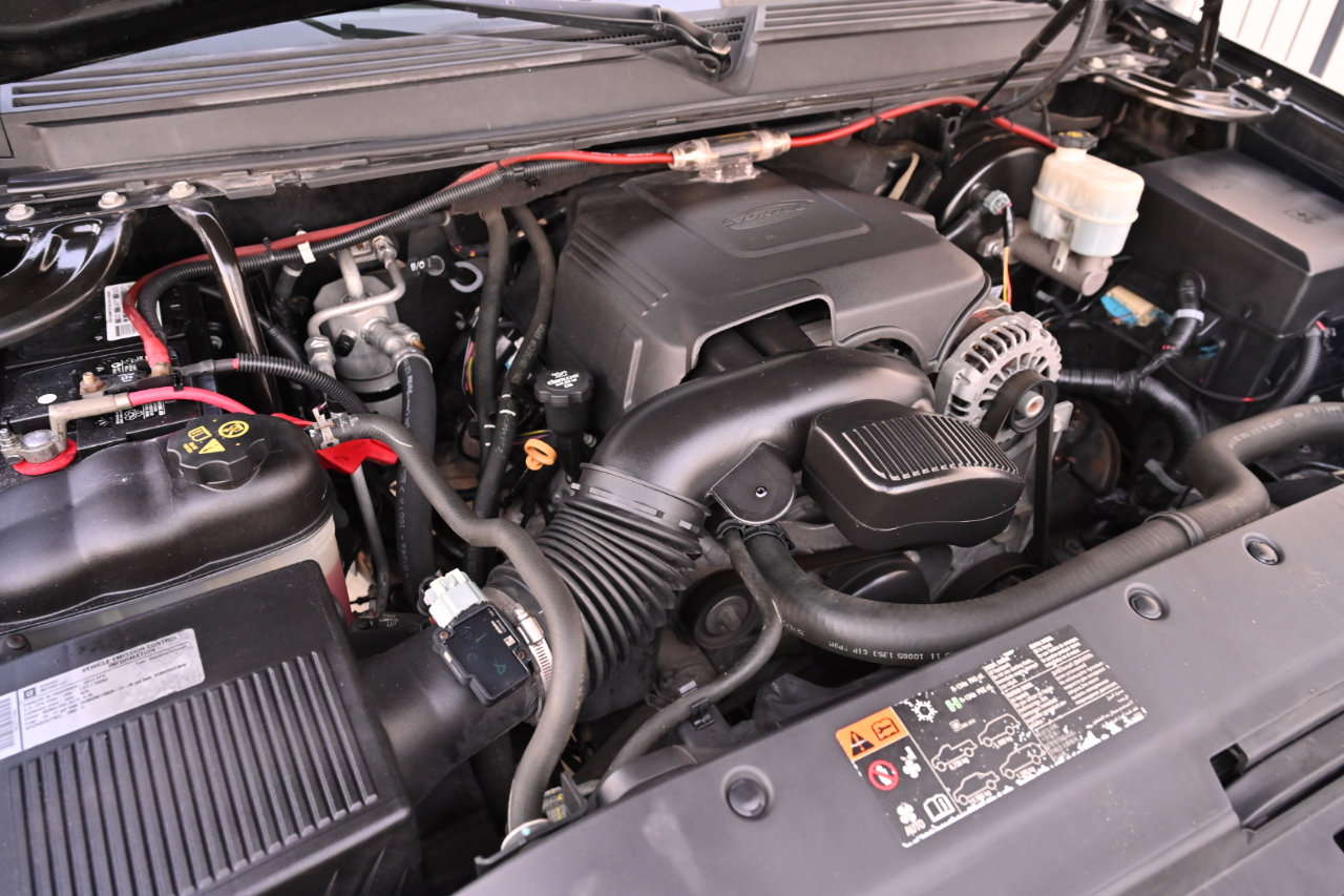 Used 2011 Chevrolet Avalanche LS RWD image 26