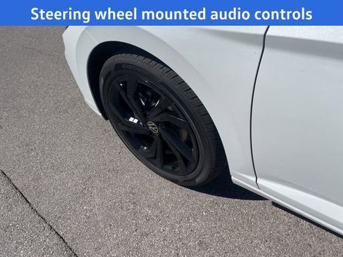 New 2026 Volkswagen Jetta SE image 5