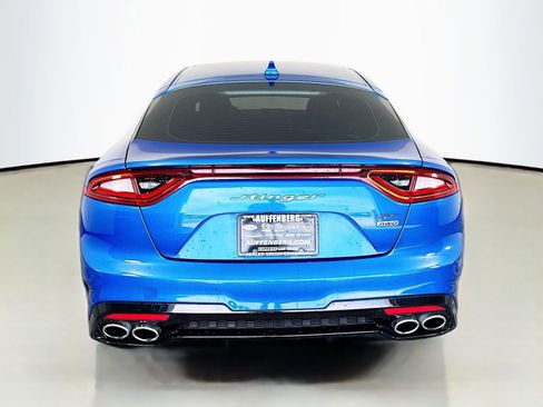 Used 2020 Kia Stinger GT2 AWD/4WD image 6
