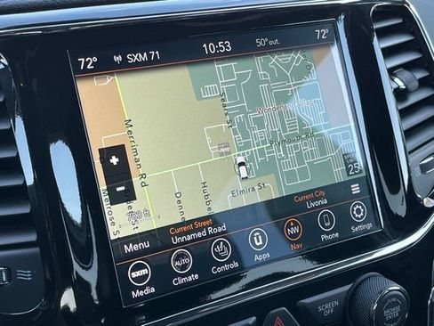 Used 2022 Jeep Grand Cherokee Limited image 13