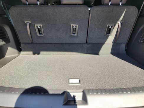 New 2026 Chevrolet Traverse LT image 26