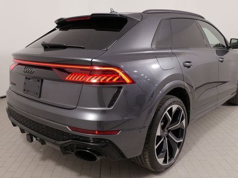 Used 2022 Audi RS Q8 image 13