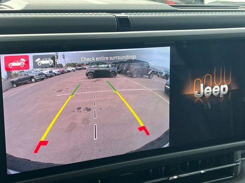 New 2026 Jeep Wrangler Unlimited Rubicon w/ Technology Group image 20